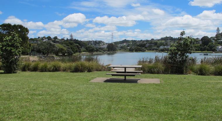 Onehunga Bay Reserve - Picnic table with a view of the Onehunga Bay Lagoon.
