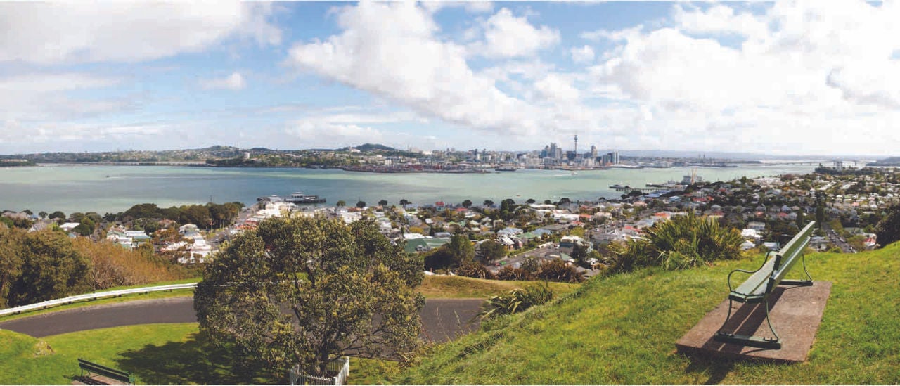 Auckland CBD viewed from Mount Victoria, Devonport