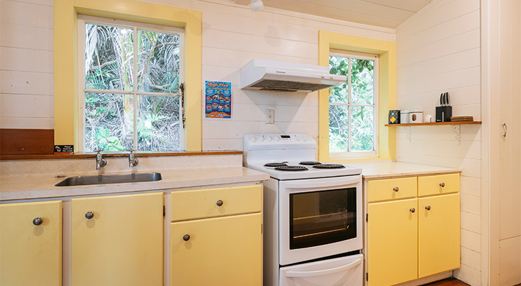 Barr Cottage — Kitchen.