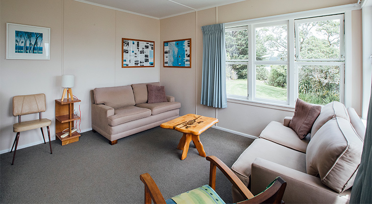 Baileys Cottage - Lounge.