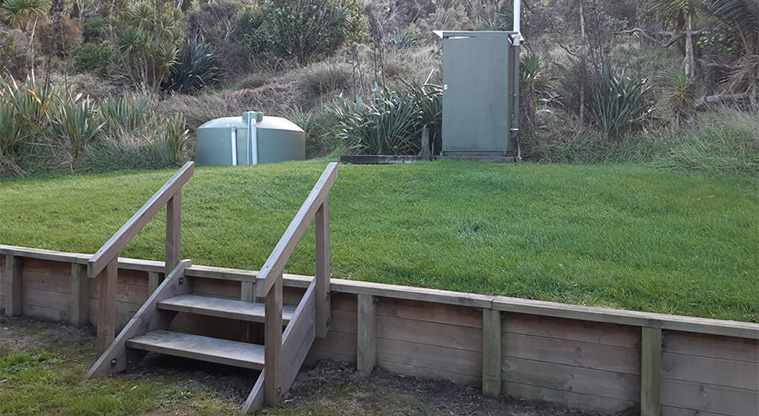 Big Bay Bach – Outside toilet.