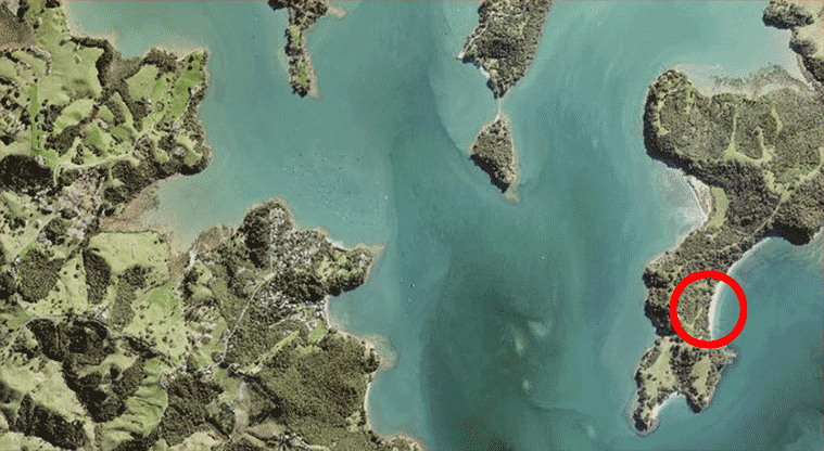 Big Bay Bach – Map showing the location of the bach circled in red.