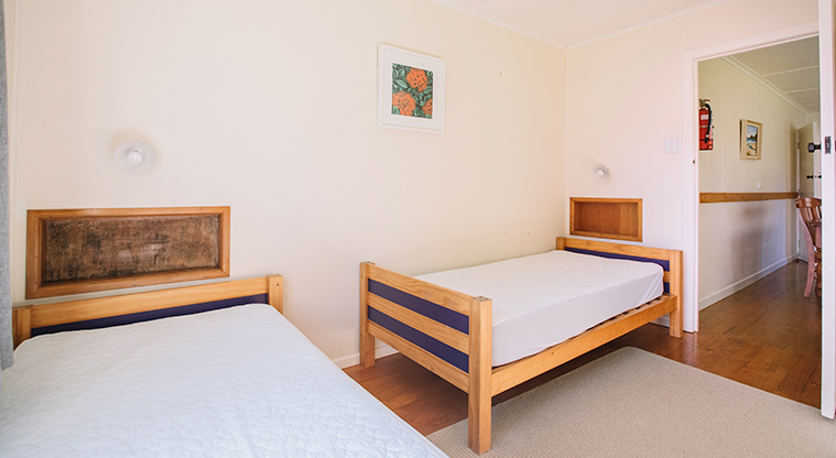 Tāwharanui Bach - Single room with two beds.