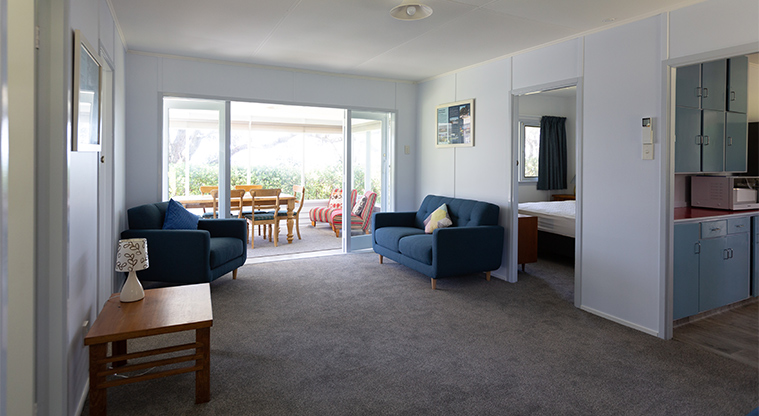 Wenderholm Beach House - Lounge.