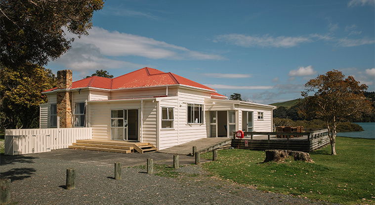 Schischka House - Mobility access to the house.