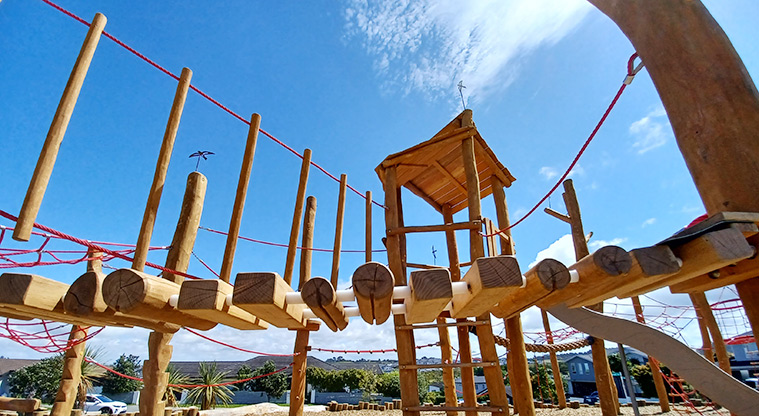 86 Harvest Avenue - Part of the wobbly bridge.