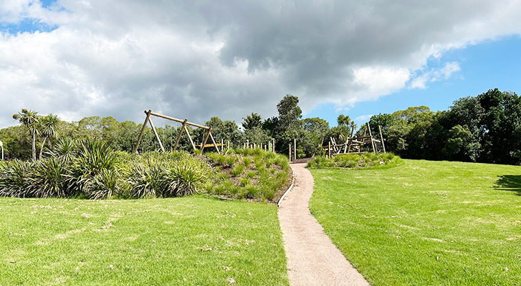 Arch Hill Scenic Reserve - Path leading up from the Ivanhoe Road entrance with the playground in the background. Photo credit: S Hulse.