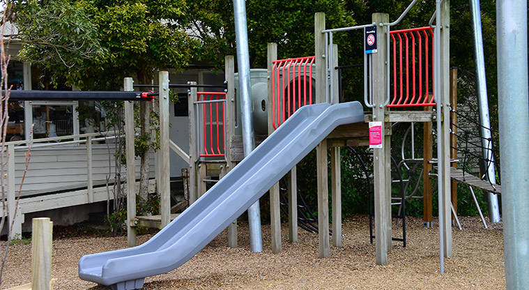 Birkenhead War Memorial Park - Slide in the playground. Photo credit: Aleksandar Ćirilović.