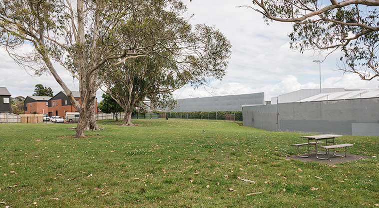 Bob Hill Reserve - Open grassed space with a picnic table and large trees for shade. Photo credit: J Farnworth.