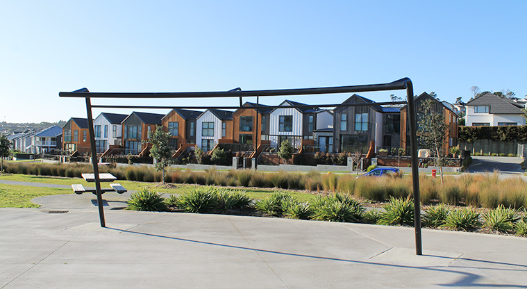 Bonair Crescent Stormwater Pond - A piece of fitness equipment. Photo credit: M Loubser.