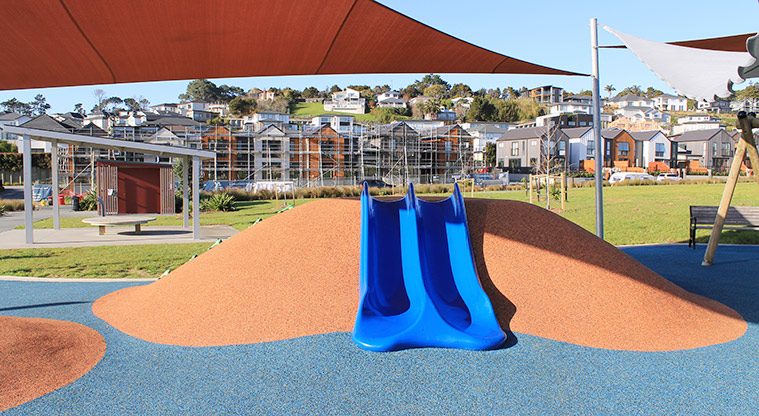 Bonair Crescent Stormwater Pond - Double slide for juniors. Photo credit: M Loubser.