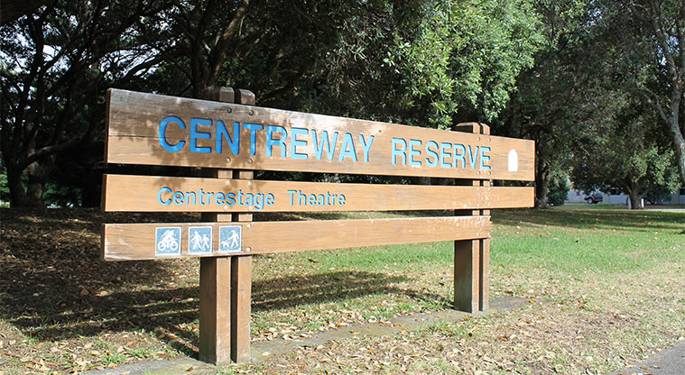 Centreway Reserve - Sign at the entrance to the reserve. Photo credit: M Loubser.
