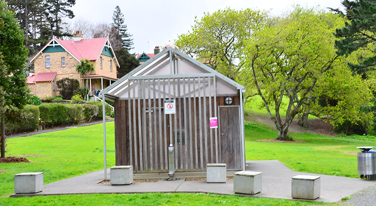 Chelsea Estate Heritage Park - Accessible toilets. Photo credit: Aleksandar Ćirilović.