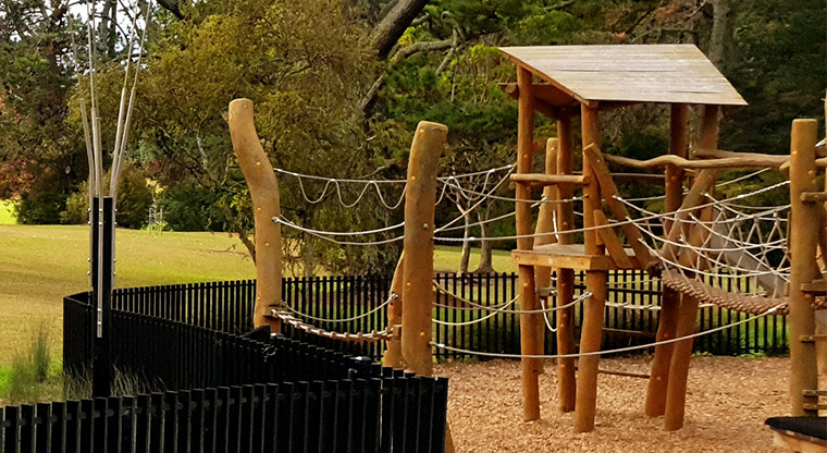 Craigavon Park – Climbing fort. Photo credit: J Grigg.