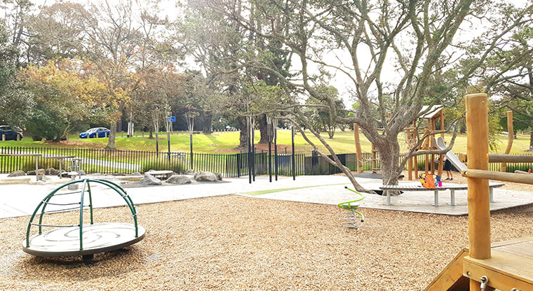 Craigavon Park – Playground. Photo credit: J Grigg.