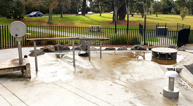 Craigavon Park – Water play area. Photo credit: J Grigg.