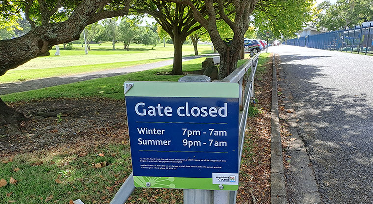 Elm Park - Sign showing the park car park opening hours. Photo credit: S Hulse.