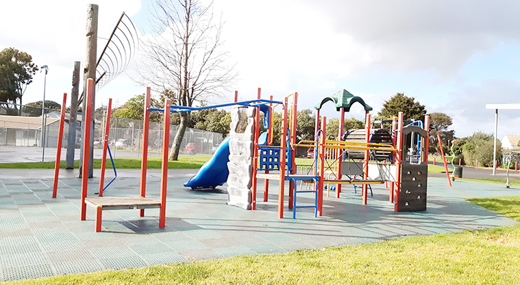 Fergusson Domain - Playground with platforms, slides, ladders, climbing walls and round tunnel.