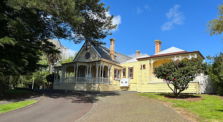 Ferndale Park - Ferndale House. Photo credit: S Hulse.