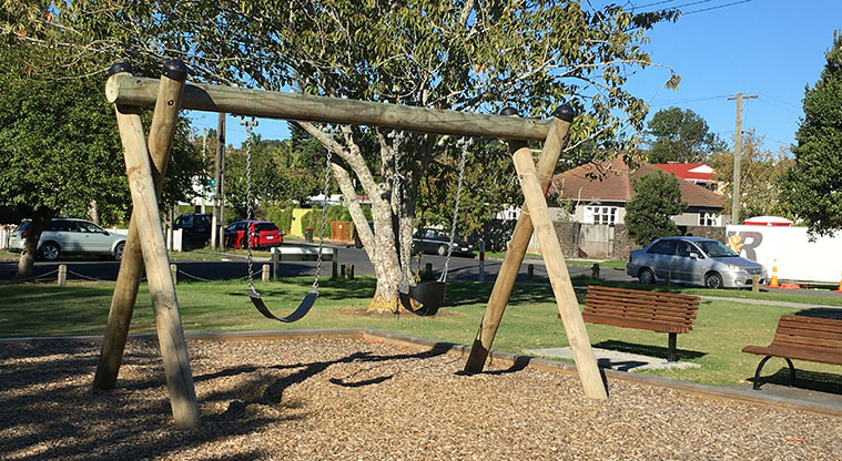 Harbutt Reserve - Set of two swings with two bench sets beside them. Photo credit: S Hulse.