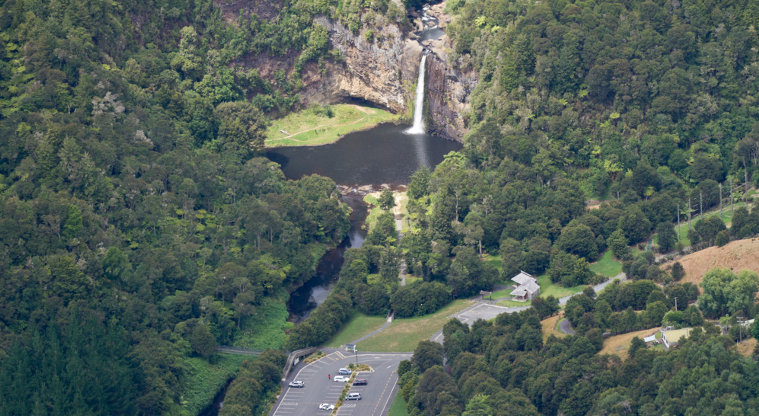 Hūnua Ranges Regional Park - Aerial view of the Hūnua Falls.