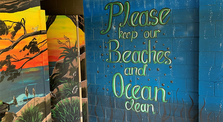 Karioitahi Reserve - Artwork on the toilet block.