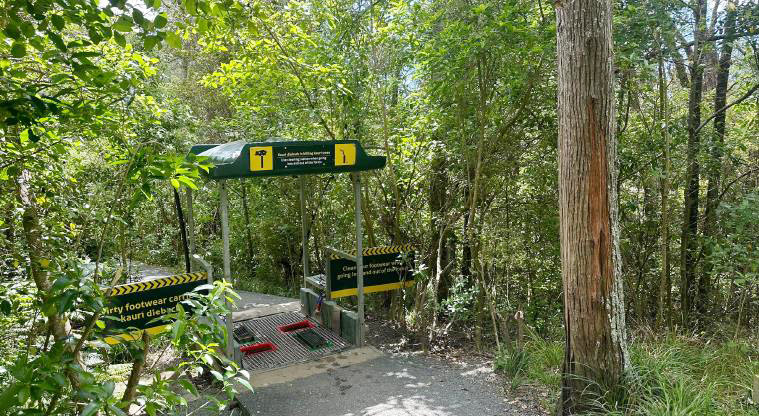 Kauri Glen Reserve - One of the cleaning stations at the reserve entrances.