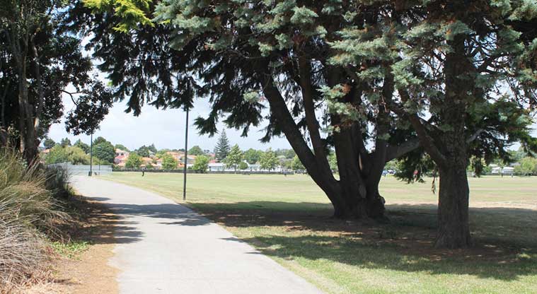 Keith Hay Park - Looped paths are perfect for a casual stroll or jogging.
