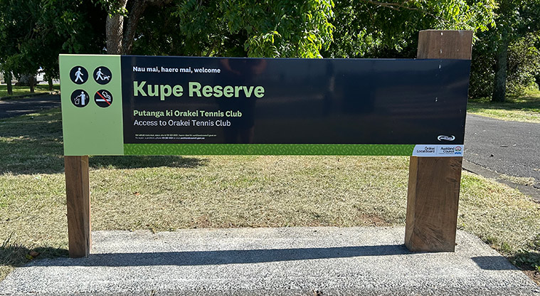 Kupe Reserve - Resert sign showing the rules of the reserve.. Photo credit: S Hulse.