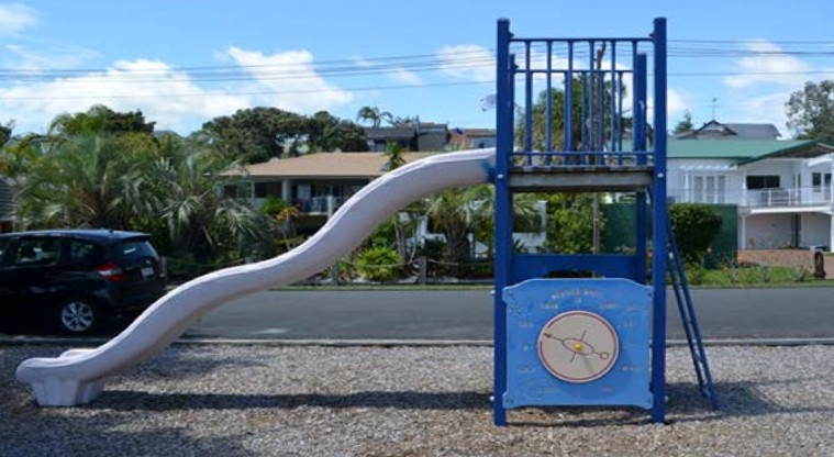 Lansdowne Reserve – Climbing frame with slide.