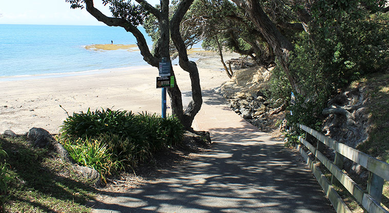 Little Manly Beach Reserve - The boat ramp. Photo credit: M Loubser.