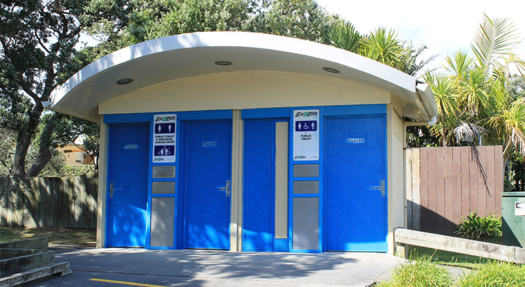 Little Manly Beach Reserve - Exeloo toilet block. Photo credit: M Loubser.