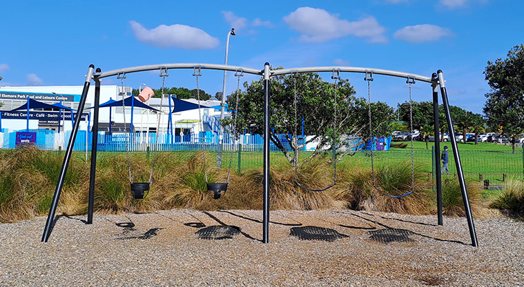 Lloyd Elsmore Park - Set of four swings. Photo credit: S Hulse.