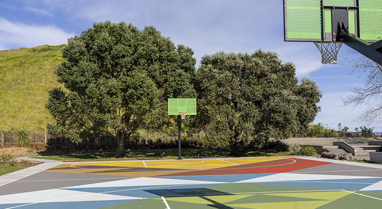 Te Pane o Mataoho / Te Ara Pueru / Māngere Mountain - Brightly coloured basketball court.