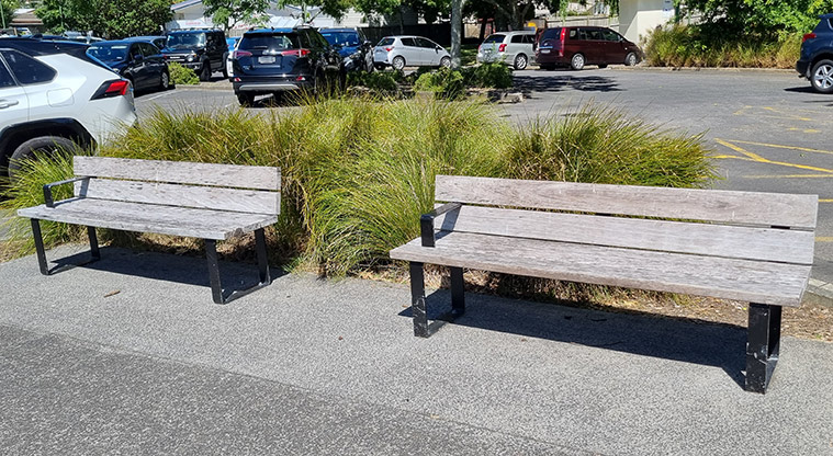 Marlborough Park - Accessbible bench seats by the car park.
