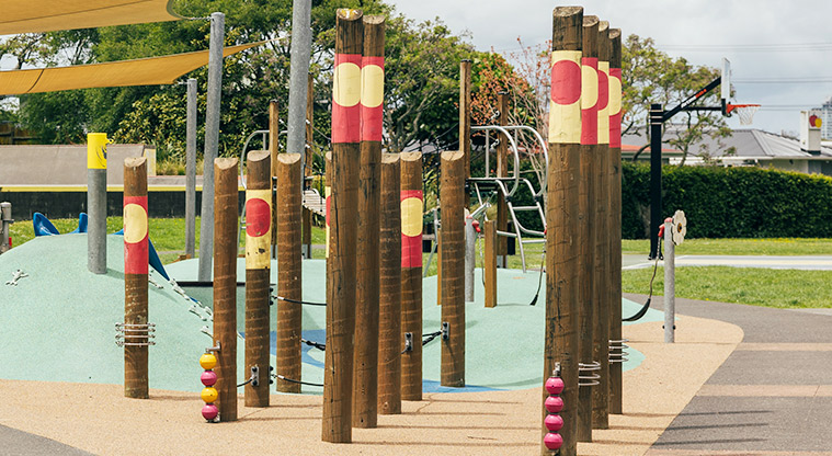 Marlborough Park - A series of interactive timber play poles. Photo credit: J Farnworth.