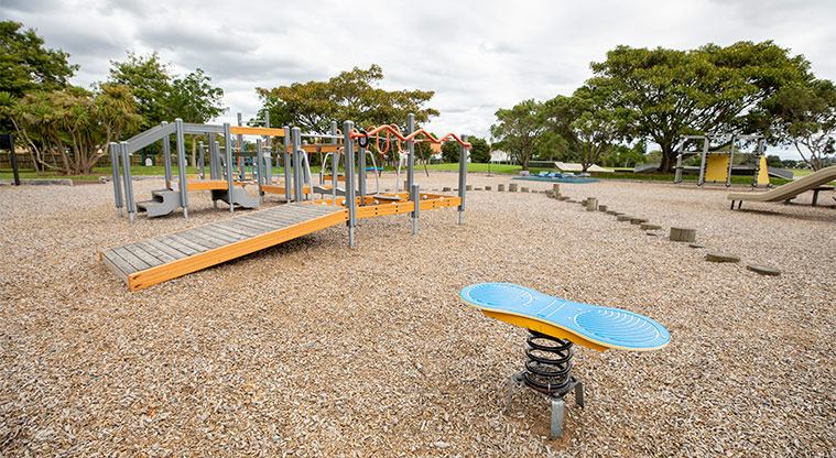 May Road War Memorial Park – Playground.