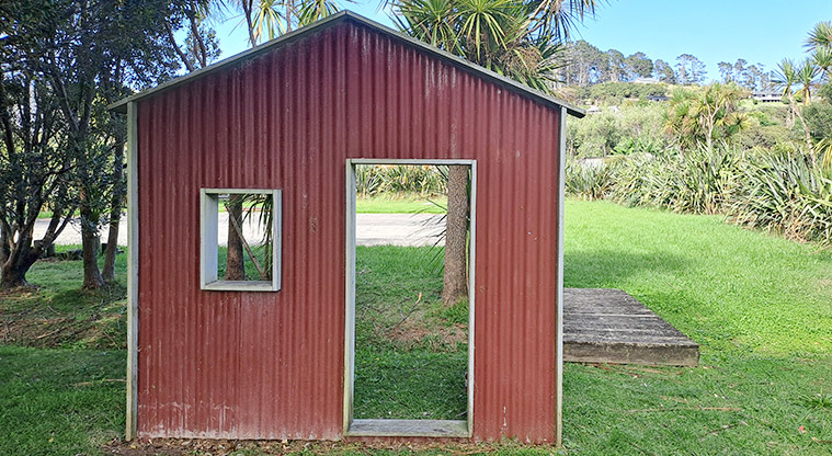Medlands Playground Reserve - One side of the historic information wall.