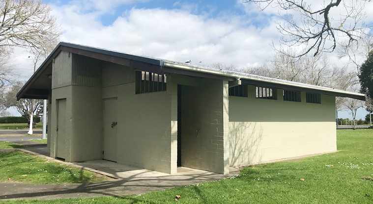 Mountfort Park - Toilet block.