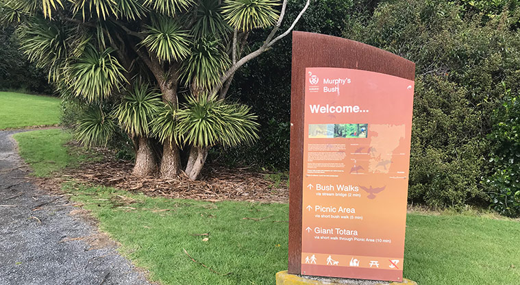 Murphys Bush Reserve - Sign at the main entrance giving directions to points of interest in the reserve.