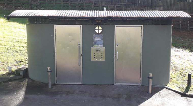 Myers Park - Toilets near the playground.