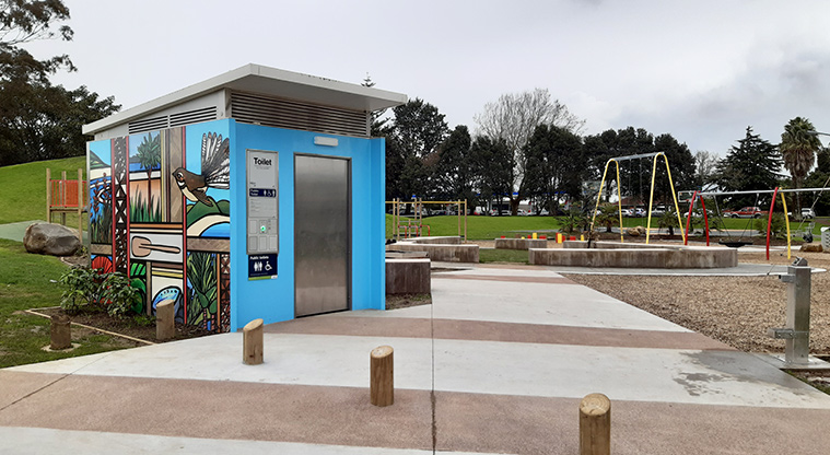 Otamariki Park - Toilets by the playground.