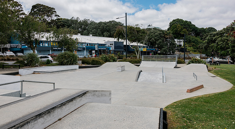 Panmure Basin - Skate park with a range of grind rails, ledges, ramps and stairs. Photo credit: J Farnworth.