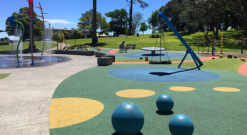 Potters Park – The large playground with equipment for all ages.