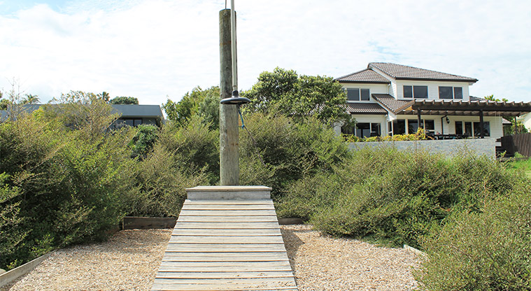 Red Beach Park - Flying fox and ramp. Photo credit: M Loubser.