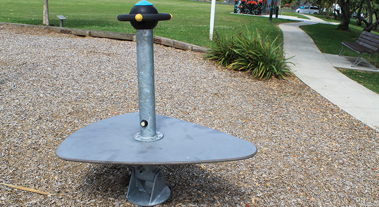 Red Beach Park - Spinning toy. Photo credit: M Loubser.