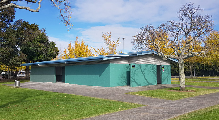Riversdale Reserve - Accessible toilets.