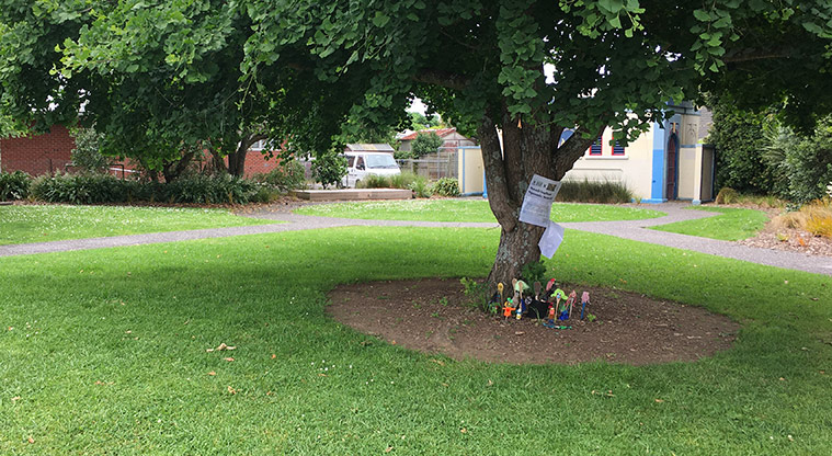 Sandringham Reserve - Base of the large tree with painted wooden spoons planted around its base. Photo credit: S Hulse.