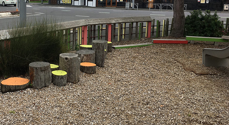 Sandringham Reserve - Wooden stepping poles and balance beams with a section of the fence in the background. Photo credit: S Hulse.