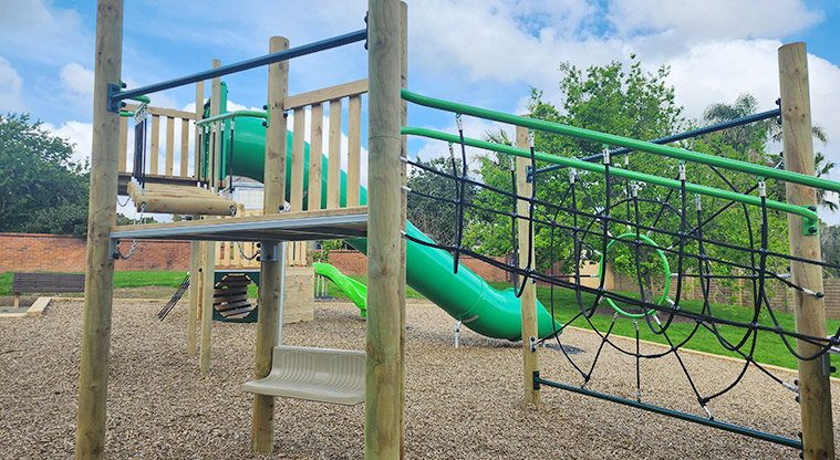 Santa Cruz Park - Playground with climbing nets, wobble bridge, platforms, slides and lots more.